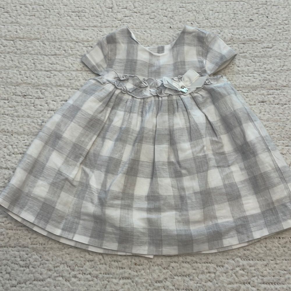 Mayoral Newborn Gray & White Dress Size 1 - 2 months